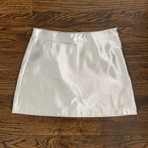 ZARA SILVER MINI SKIRT SIZE S